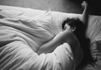 Lakukan Hal Ini Selama 3 Menit Untuk Mendapatkan Tidur Nyenyak Sepanjang Malam