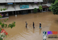 100 Balita Di Jatinegara Batal Imunisasi Akibat Banjir