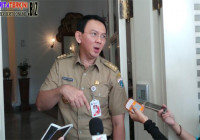 Gubernur Ahok : Tidak Ada Konsultan Politik , Maka Dari Itu Saya Bicaranya Ceplas Ceplos