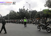 Ricuh di Monas, Sopir Taksi Lempari Puluhan Driver Go-Jek dengan Batu