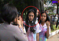 Polisi Buru Siswi SMA Yang Mengaku Sebagai Anak Jenderal Dan Ancam Polwan