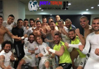 Barca Dikalahkan Real Madrid, Ronaldo Pamer Celana Dalam Pada Pengambilan Foto