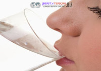 Pentingkah Minum Air Putih Saat Sebelum Tidur?