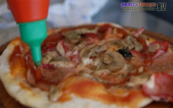 Cara mengejutkan Pemesan Pizza Salah Topping