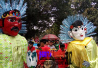 Demo Tuntut Ahok Untuk Mundur Dengan Membawa Barongsai di Balai Kota, Lalu Lintas Tersendat