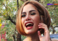 Nikita Mirzani Tak Risih Jika Hanya Pake BH saat Jalan-jalan Nikita Mirzani Tak Risih Jika Hanya Pake BH saat Jalan-jalan
