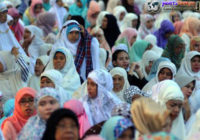 WNI yang Berada di Qatar Melakukan Sholat Ied Dini Hari