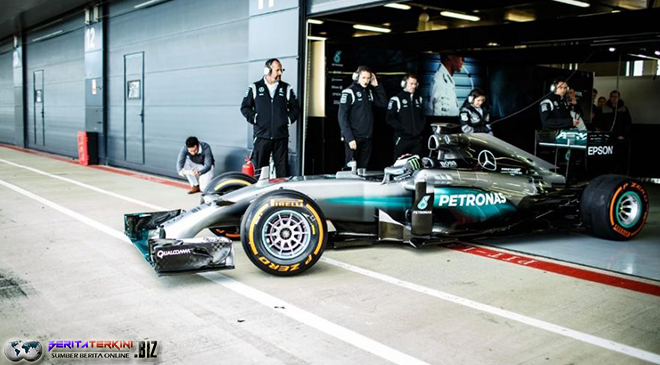 Lorenzo Sangat Senang Bisa Menjajal Mobil F1