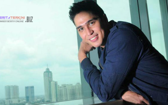 Marcel Chandrawinata Lebih Memilih Pegang Uang Nontunai daripada Tunai
