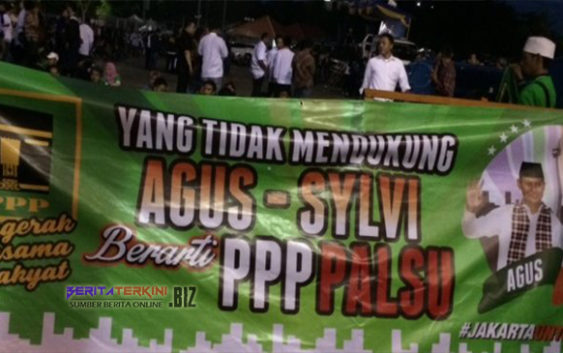Terlihat Spanduk Ejekan PPP Djan Faridz Jelang Pengundian