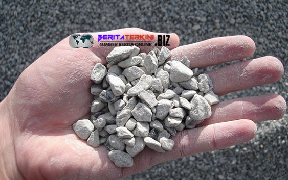 Cara Unik Redakan Kecemasan Dengan Menggenggam Batu Kecil