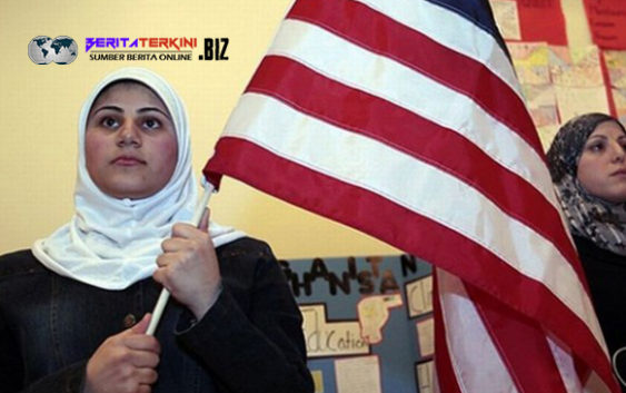 Muslimah Amerika Sekarang Takut Memakai HIjab Karena Trump Jadi Presiden