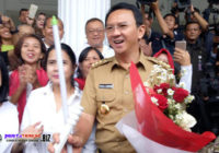 Jadwal Padat Tidak Membuat Ahok Mengurungkan Niat Bertemu Warga Jadwal Padat Tidak Membuat Ahok Mengurungkan Niat Bertemu Warga