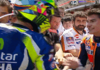 MotoGP : Sirkuit Catalunya Menjadi Saksi Perdamaian Antara Rossi dan Marquez MotoGP : Sirkuit Catalunya Menjadi Saksi Perdamaian Antara Rossi dan Marquez