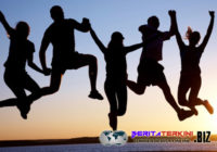 Pertemanan Dan Lingkungan Sekitar Dapat Mempengaruhi Perilaku Anda, Bisa Menjadi Lebih Baik Dan Bisa Juga Sebaliknya