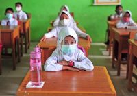 PTM DKI Jakarta Dilakukan 100 Persen, DPR Menasihati Adanya Klaster Sekolah