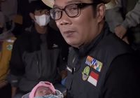 Ridwan Kamil Beri Nama Bayi Yang Lahir di Tenda Pengungsian Gempa Kabupaten Cianjur